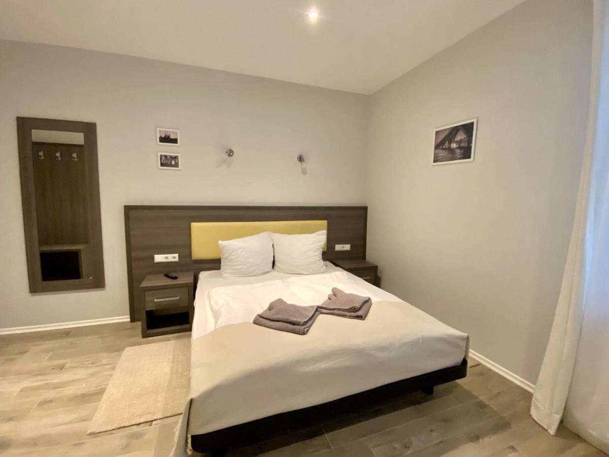 Villa Luttwitz Baden-Baden Extérieur photo