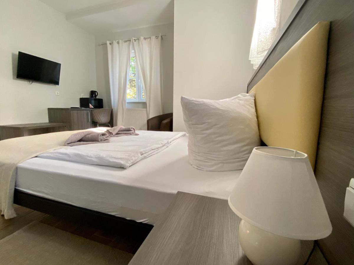 Villa Luttwitz Baden-Baden Extérieur photo